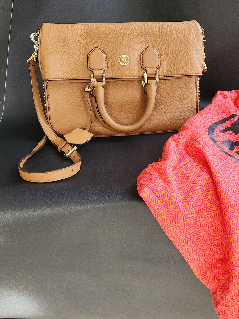 Tory Burch Womens Tan Leather Satchel with Crossbody Strap - Picture 3 of 7